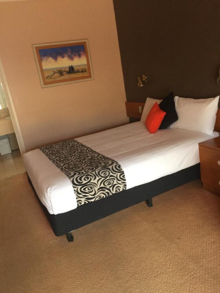 Philadelphia Motor Inn 에추카 외부 사진